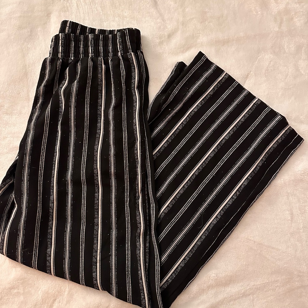 Apt 9 Women’s Black & White Pull On Dress Pants